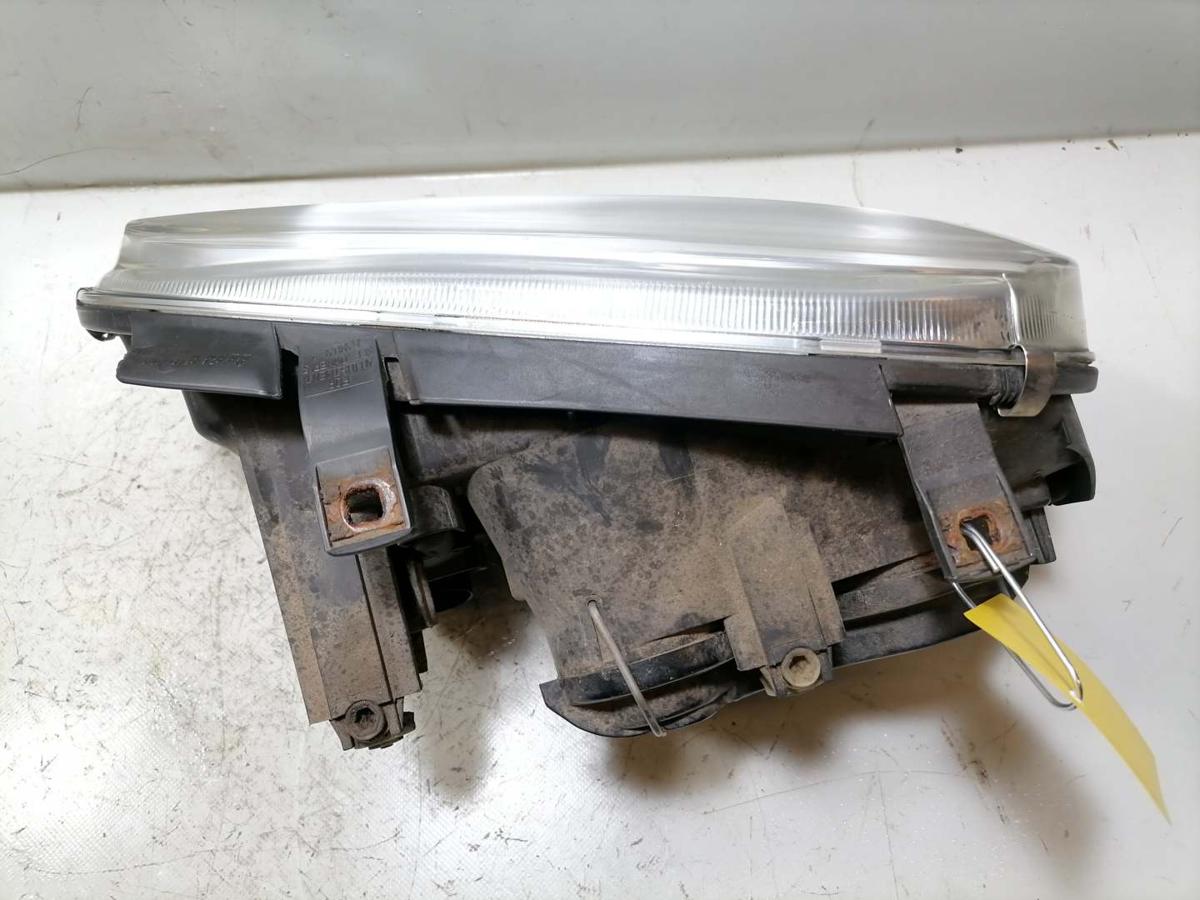 VW Golf IV original Scheinwerfer links Halogen ohne Nebelleuchte Hella BJ03